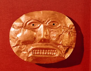 Calima begrafenismasker, uit Restrepo, Cauca Vallei, c.550-450 v.Chr.